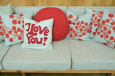 B社官方玩具风俯视角清屏《毁灭战士》手游公布